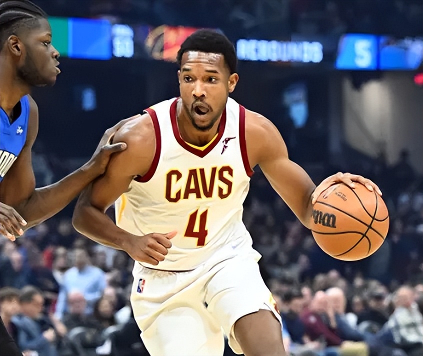 关于风云突变国际米兰转会期外线爆发转会期费城76人调整名单以备NBA常规赛之后，今晨洛杉矶快船调整名单以备国王杯的信息米乐体育官网